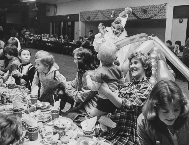 Striking miners Children's Xmas Party, Ollerton Miners' Welfare, Nottingham. 1984:85 © Brenda Prince